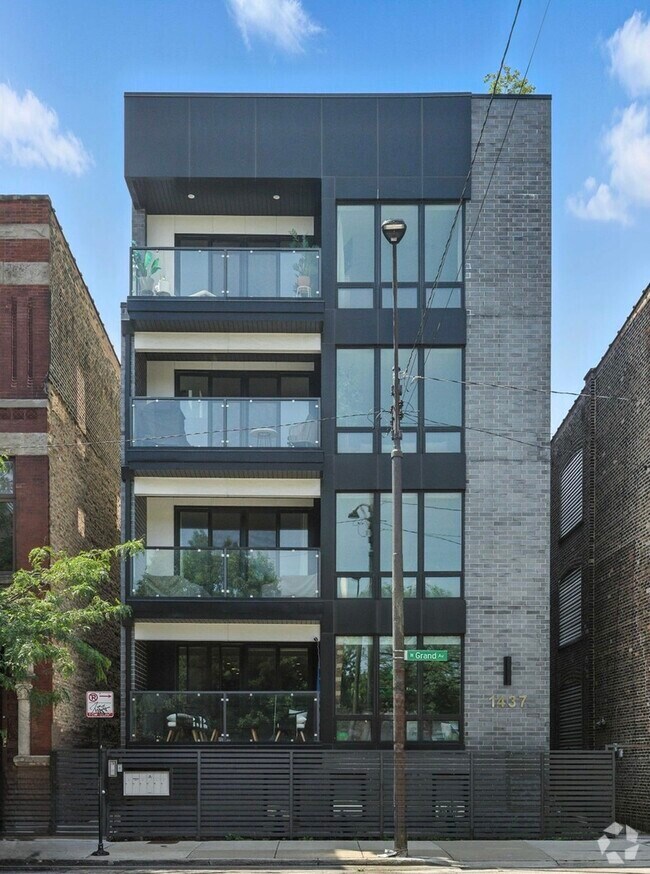 Building Photo - 1437 W Grand Ave