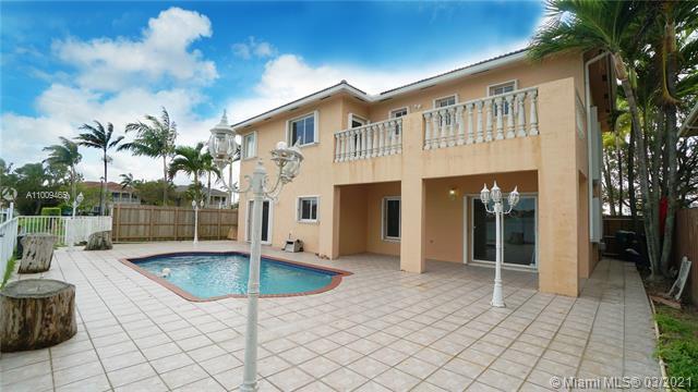 Building Photo - 14061 SW 136th Pl