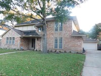 Building Photo - 15710 Brookvilla Dr