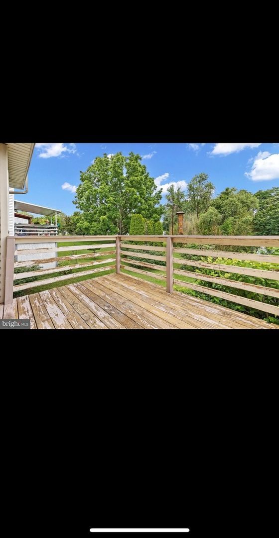 Building Photo - Spacious 3BR Townhome in Harrisburg
