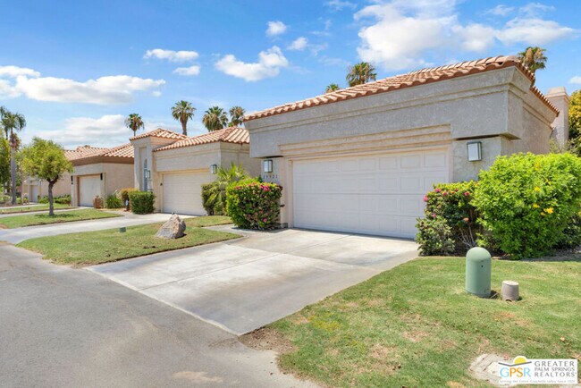 Building Photo - 29921 E Trancas Dr