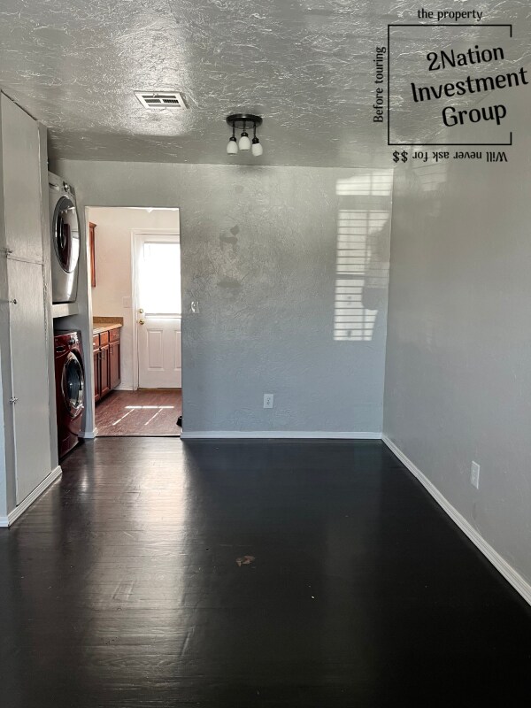 Building Photo - 2924 Pioneer Ave