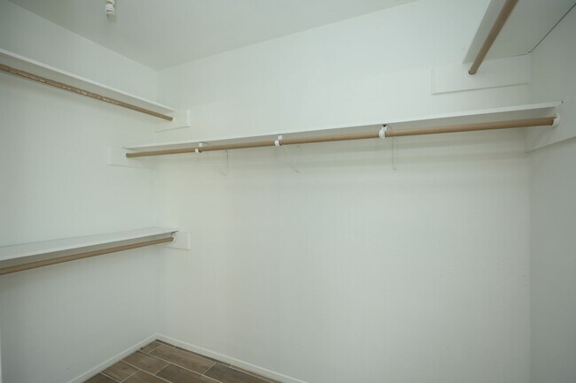 Building Photo - 22318 Fincastle Dr