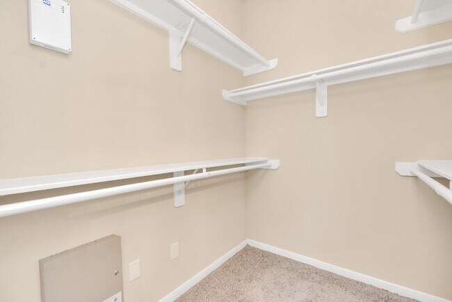 Building Photo - 25206 Hazel Ranch Dr