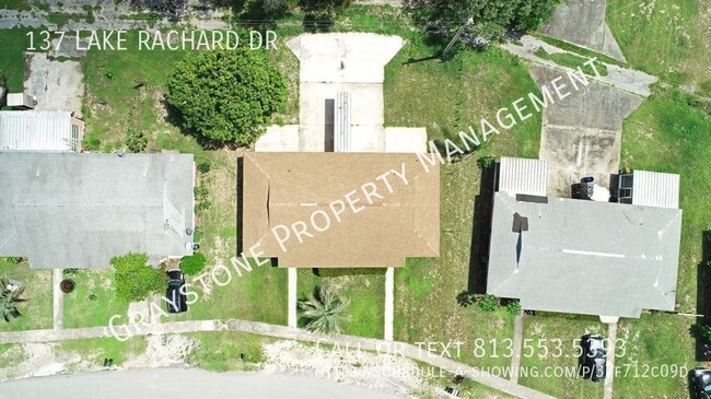 Building Photo - 137 Lake Rachard Dr
