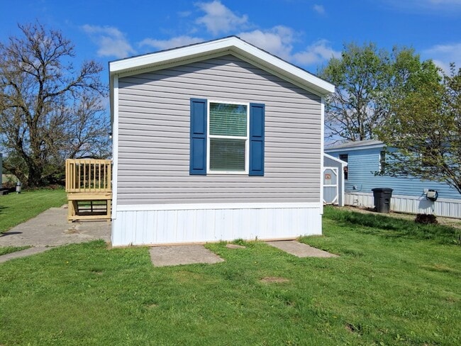 Building Photo - 3899 Marion-Williamsport Rd E