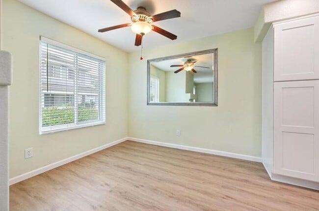 Building Photo - Remodeled 2BD Condo in the Heart of Old Poway
