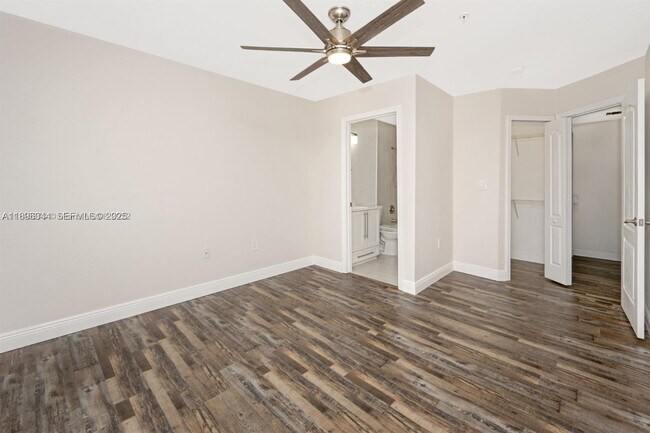 Building Photo - 4465 SW 160th Ave