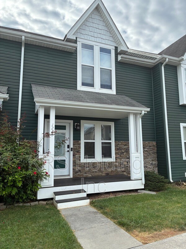 Building Photo - 1234 Poet's Ct