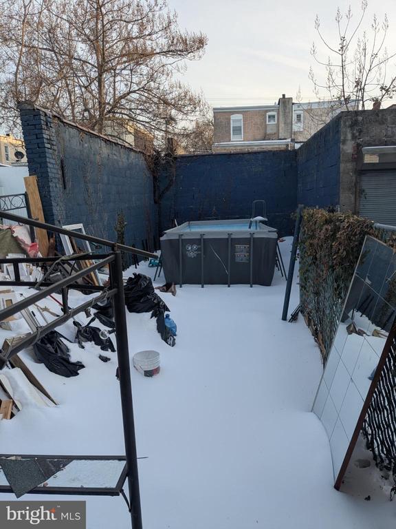 Building Photo - 1168 Mechanic St