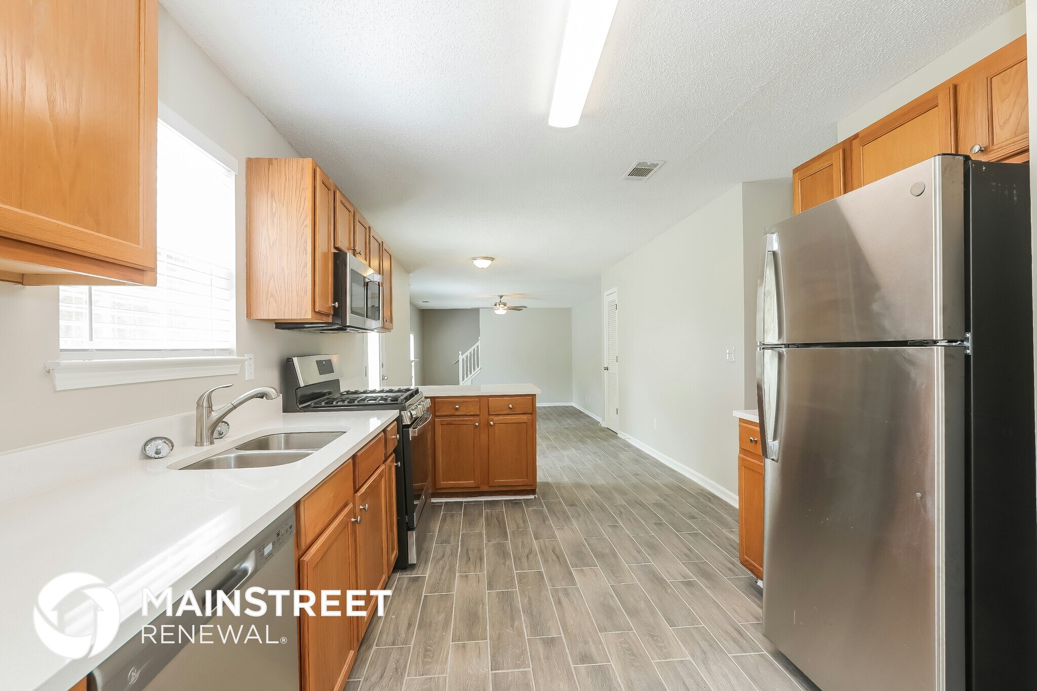 Building Photo - 6704 Hill Creek Cove