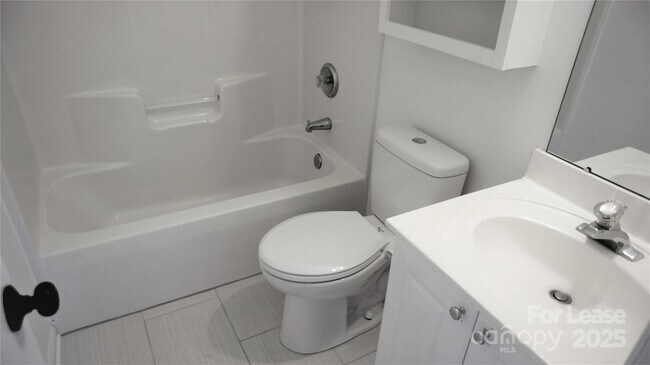 Building Photo - 2309 Ivy Run Dr