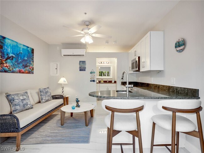 Building Photo - 400 Flagship Dr