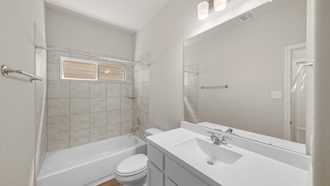 Building Photo - 13442 Lucky Bill Ln