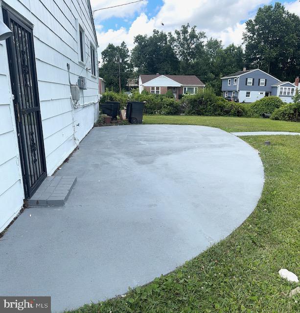 Building Photo - 3400 Merle Dr