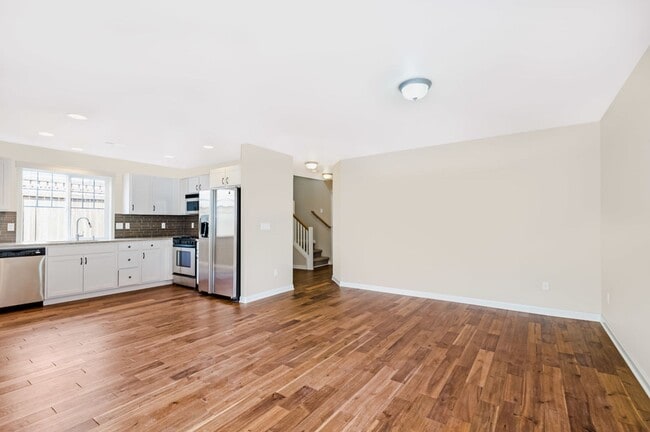 Building Photo - 3Bd/2.5Ba Snoqualmie Home