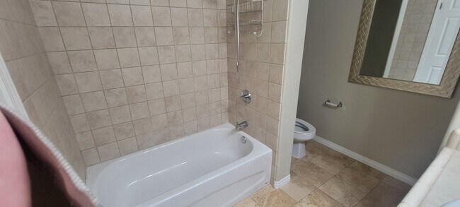 Building Photo - 1601 India St