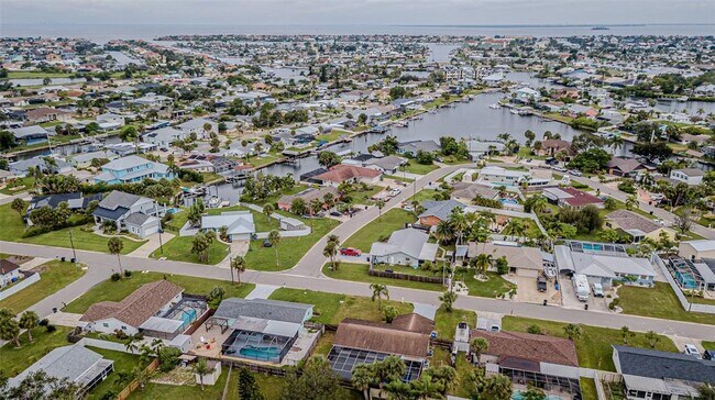 Building Photo - 6321 Spanish Main Dr