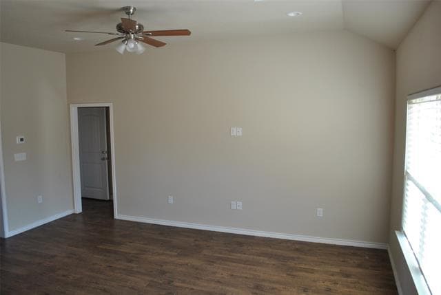 Building Photo - 412 Dewitt St