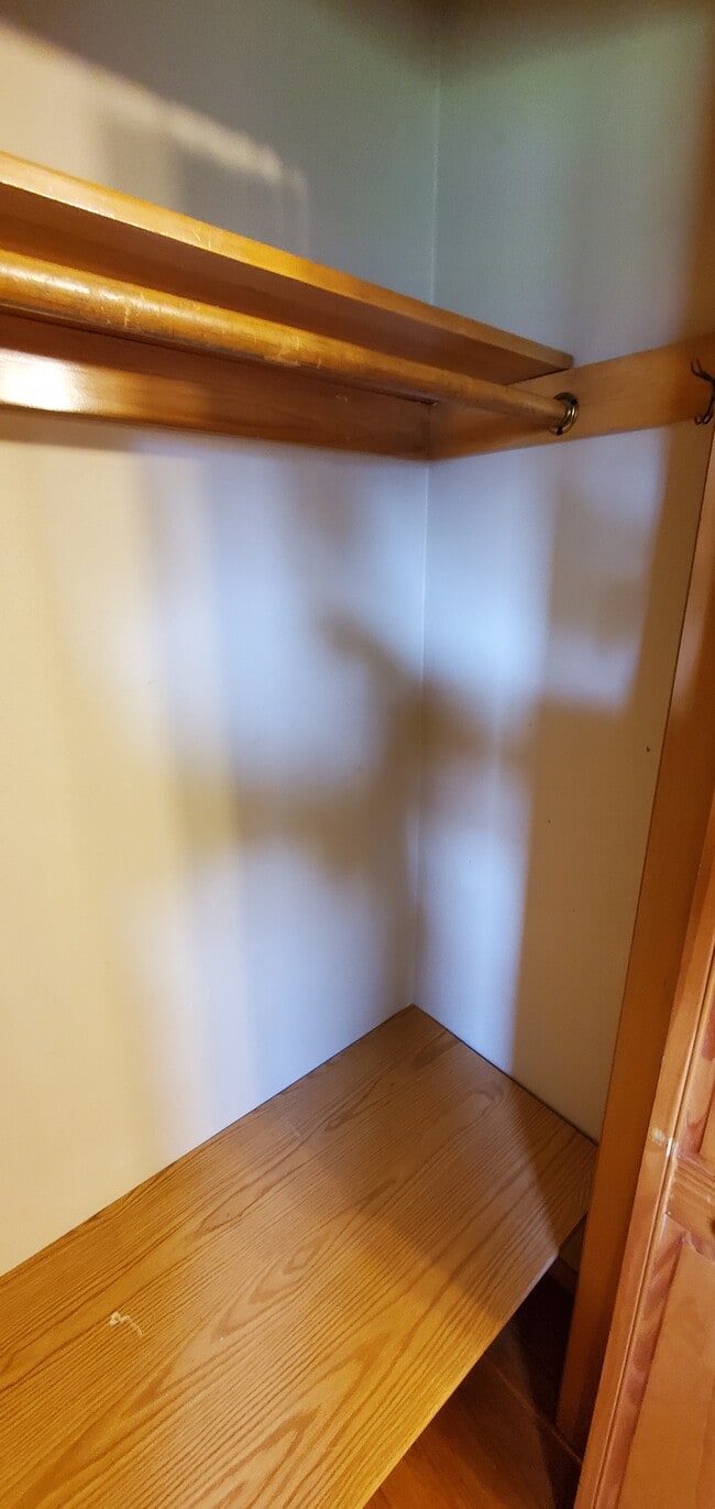 Building Photo - 1163 Higgins Ave