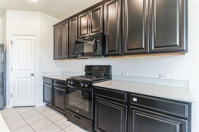 Building Photo - 13745 Fallsprings Way