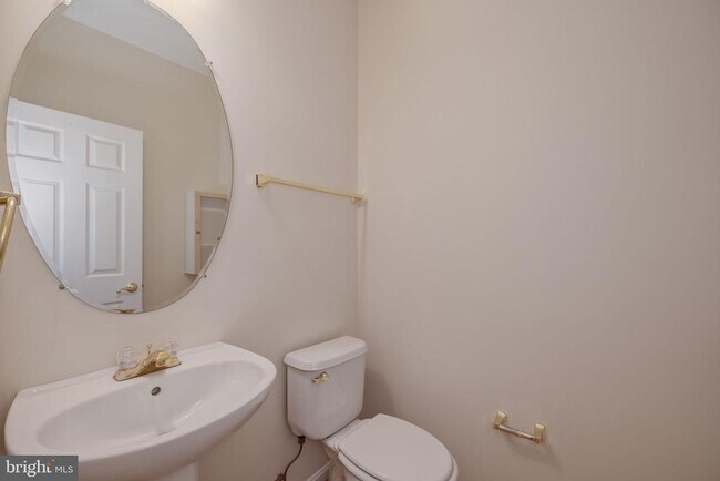 Building Photo - 6144 Cilantro Dr