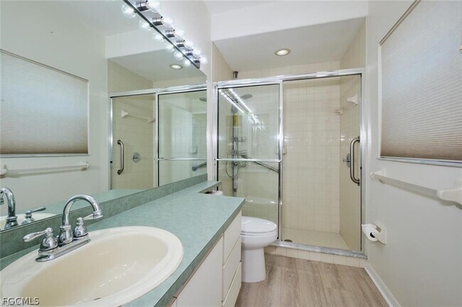 Building Photo - 734 Milwaukee Blvd