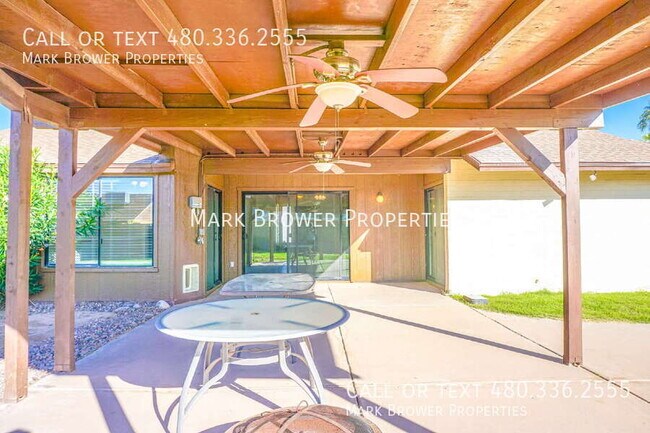 Building Photo - 909 W Bell De Mar Dr