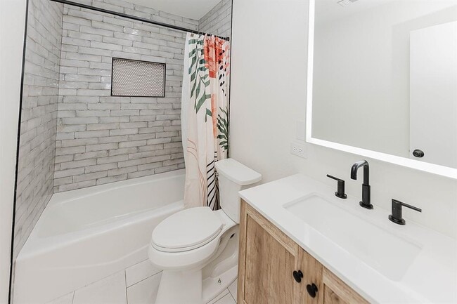 Building Photo - 188 W Kaanapali Ln