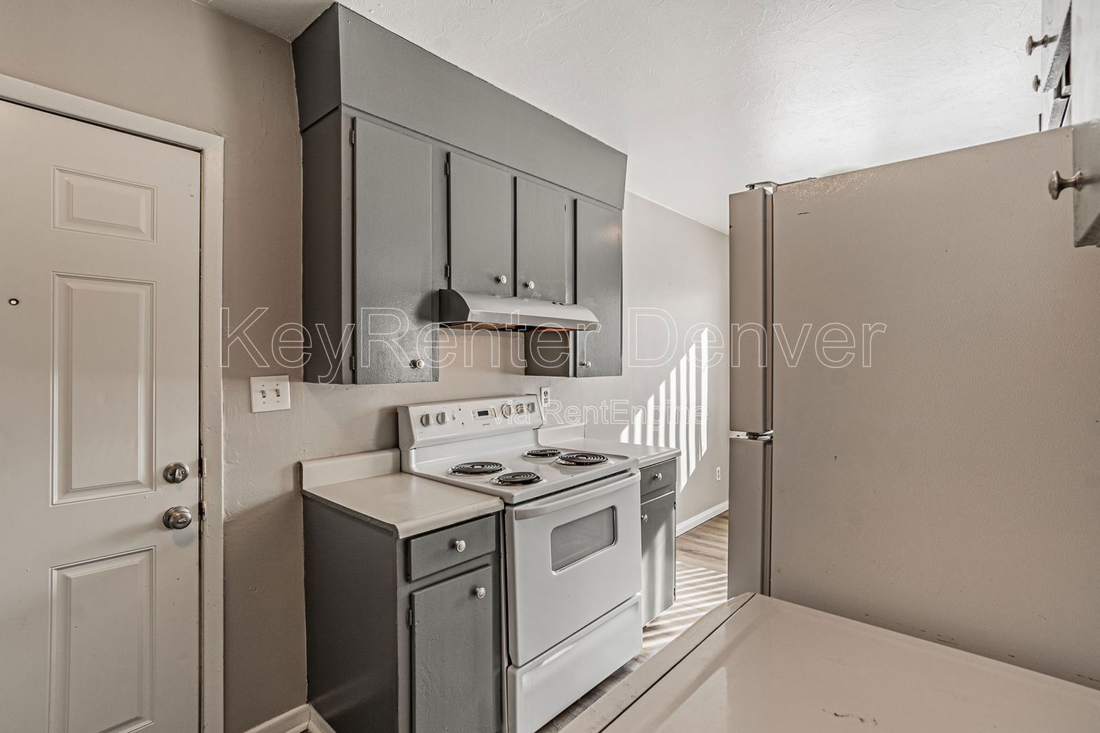 Building Photo - 16485 W 14th Pl