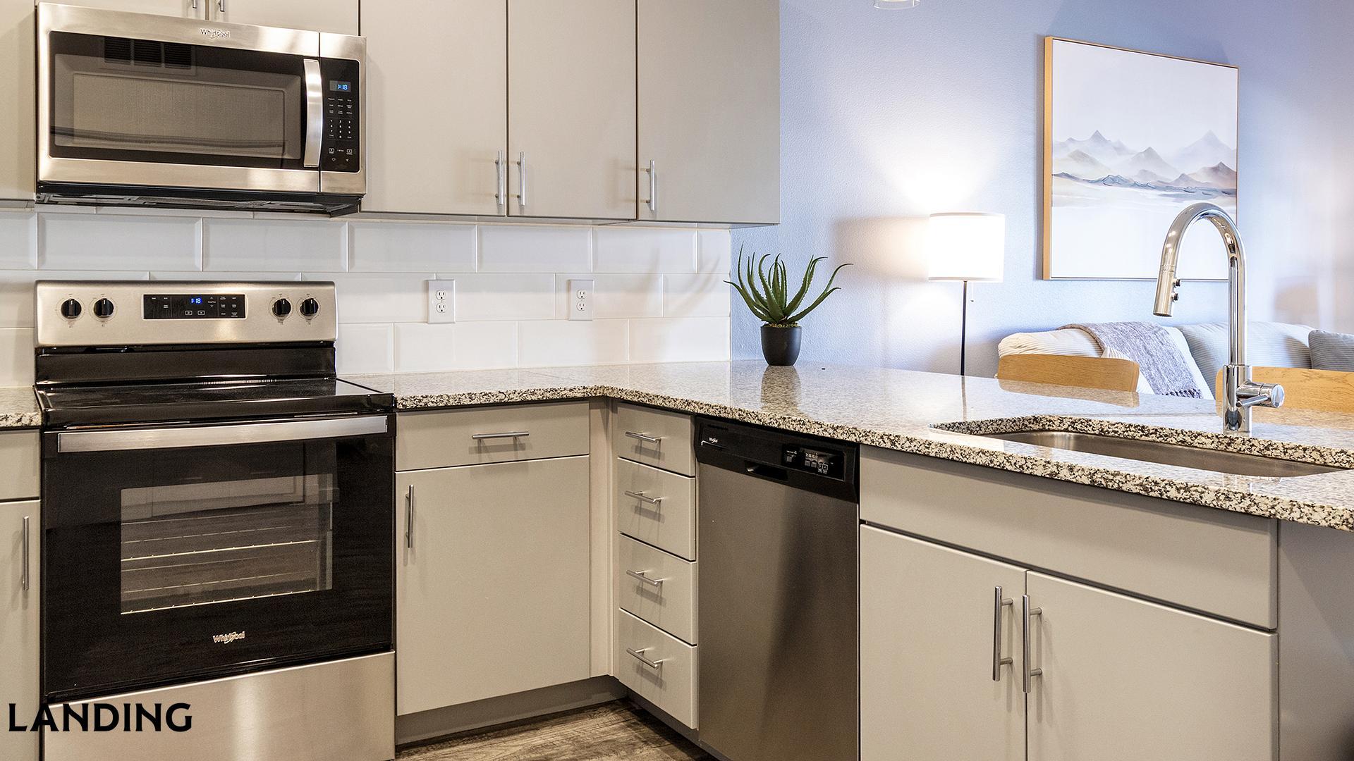 Building Photo - 185 Polaris Pointe