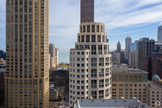 Exterior Building - 750 N. Rush