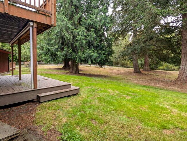 Building Photo - 18120 18th Ave NW