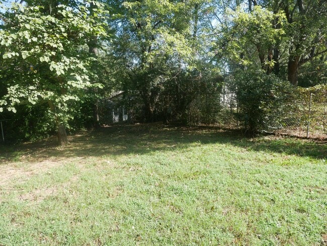 Building Photo - 5800 Dover Dr