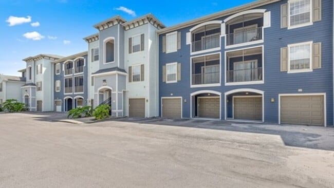 Building Photo - 1131 Courtney Trace Dr