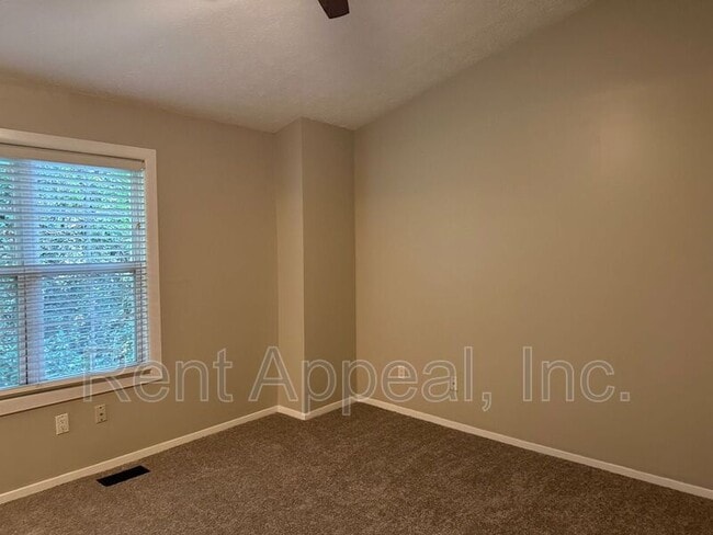 Building Photo - 2507 Queen Anne Ct