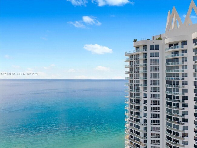Building Photo - 6365 Collins Ave