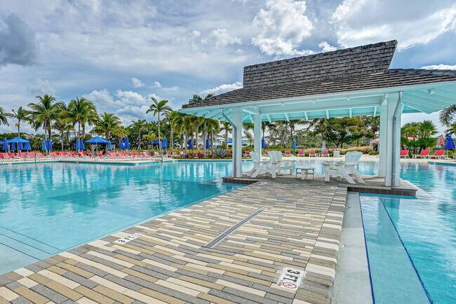 Building Photo - 6983 Saona CT