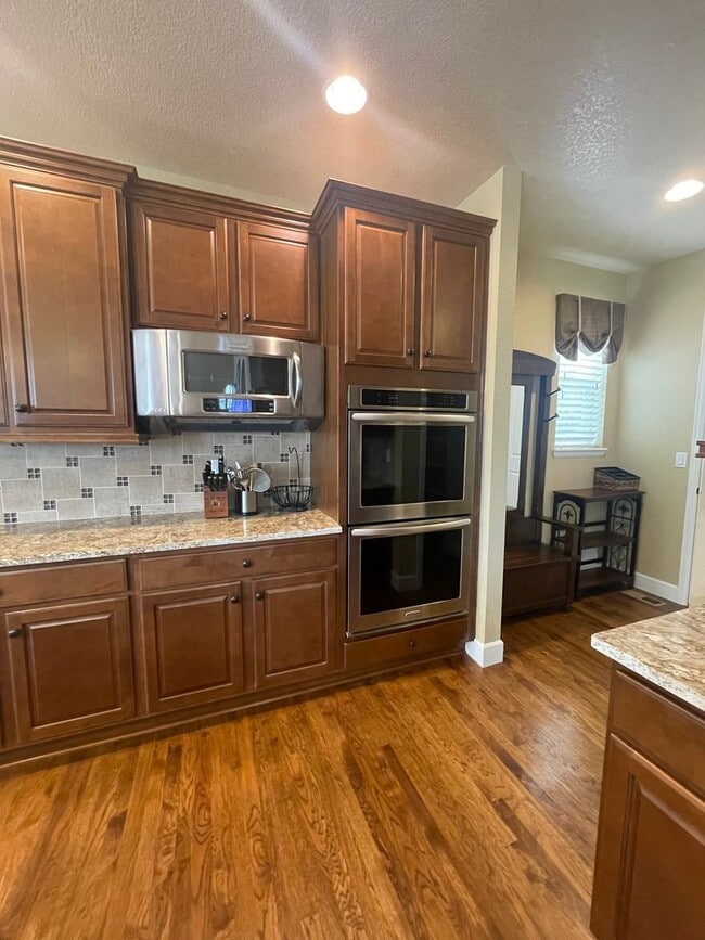 Building Photo - Sprawling Two-Story Home in SE Ft. Collins