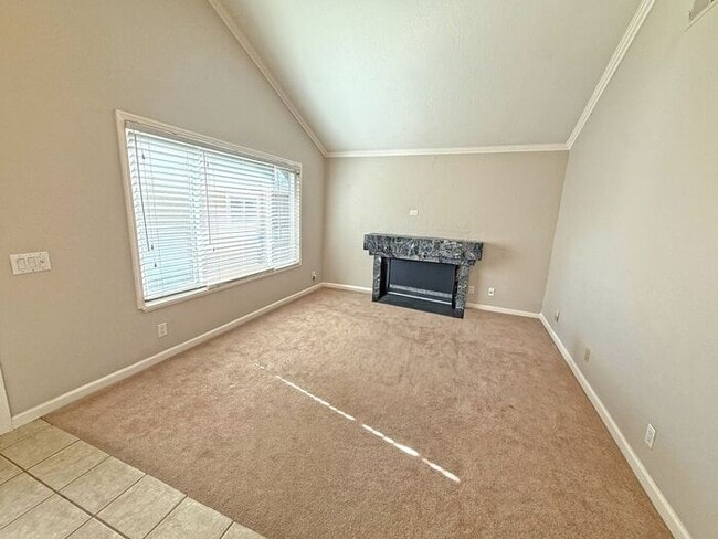 Building Photo - 1808 Loch Ness Way