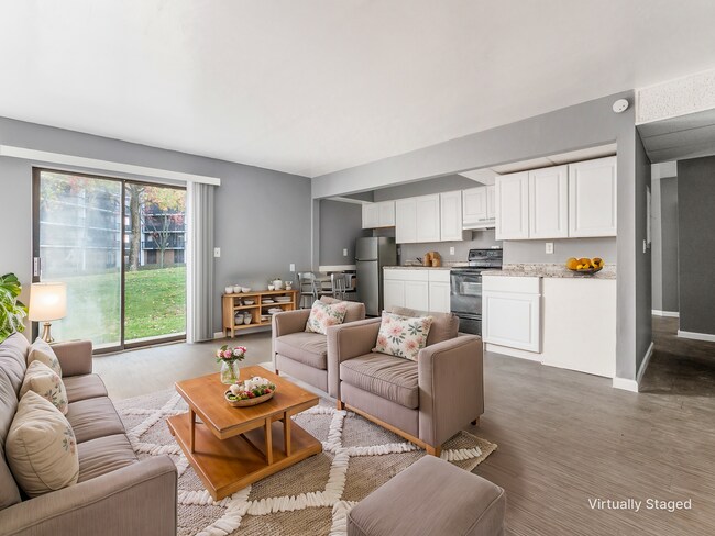 Interior Photo - 2510 Kimberly Pky E