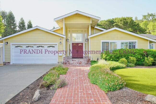 Primary Photo - Country Club Home on Corner Lot, All One L...