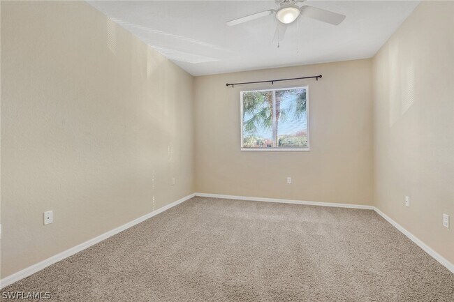 Building Photo - 6321 Aragon Way