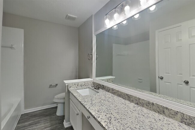 Building Photo - 602 Lajuana Ct