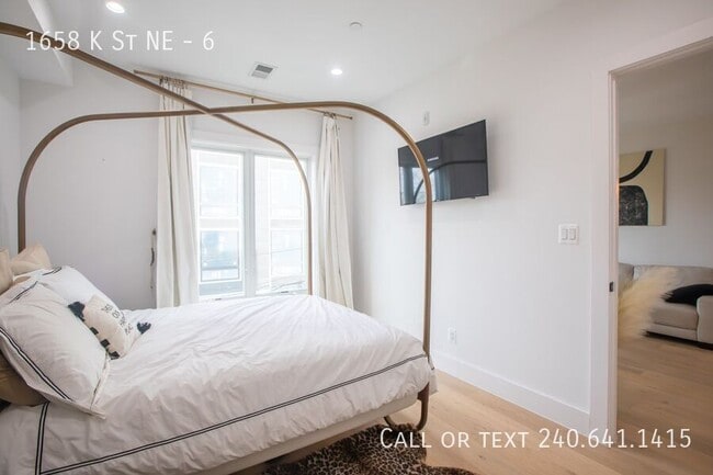 Building Photo - 1658 K St NE