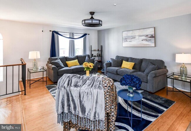 Building Photo - 9466 Sea Breeze Ct