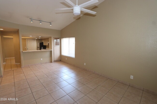 Building Photo - 1099 W Flint St