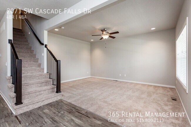 Building Photo - 2071 SW Cascade Falls Dr