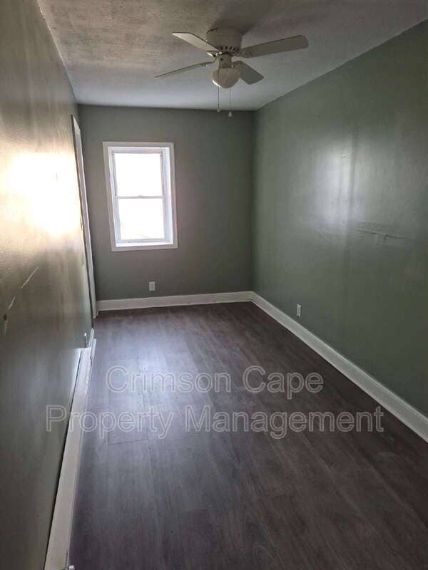 Building Photo - 177 E Main St