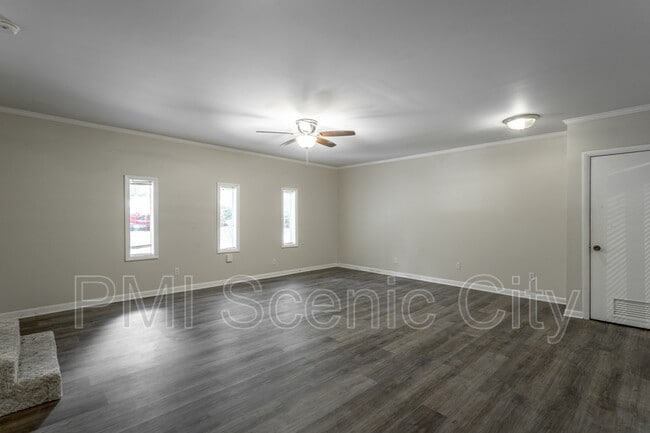 Building Photo - 1602 Rustic Homes Ln